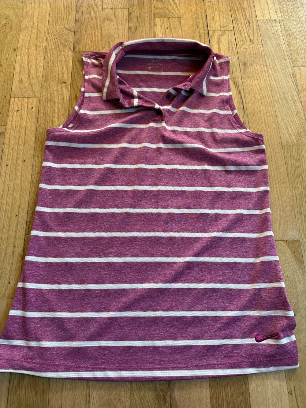 Nike Sleeveless Polo purple & White Stripes